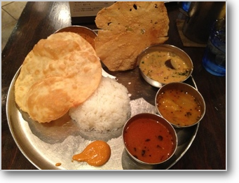 南インド料理専門店『ダバインディア』